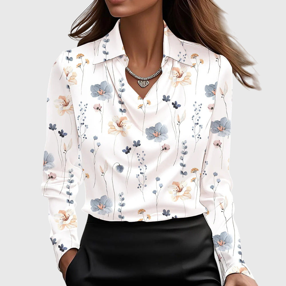 Sylvie Bluse med luksuriøs glans og plissering ved halsen