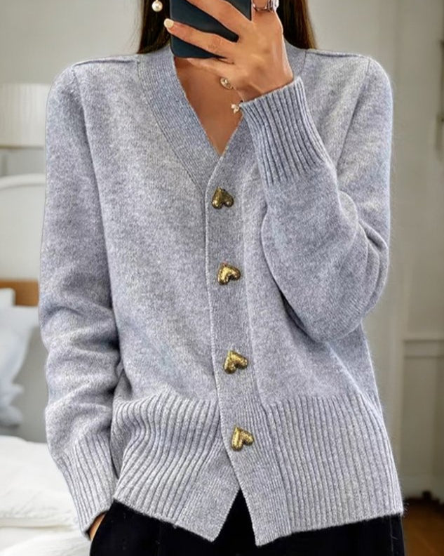 Mette | Elegant Strikket Cardigan med Knapper